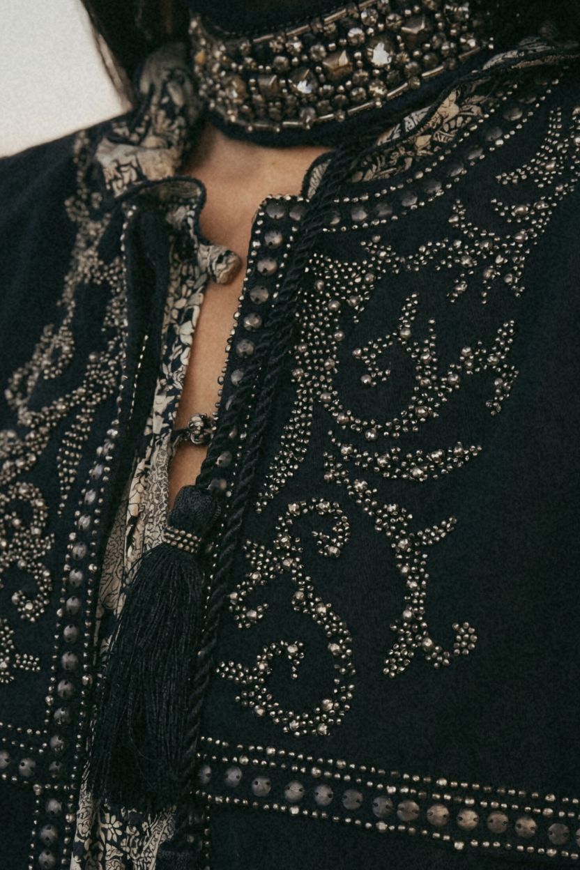 KARI VEST