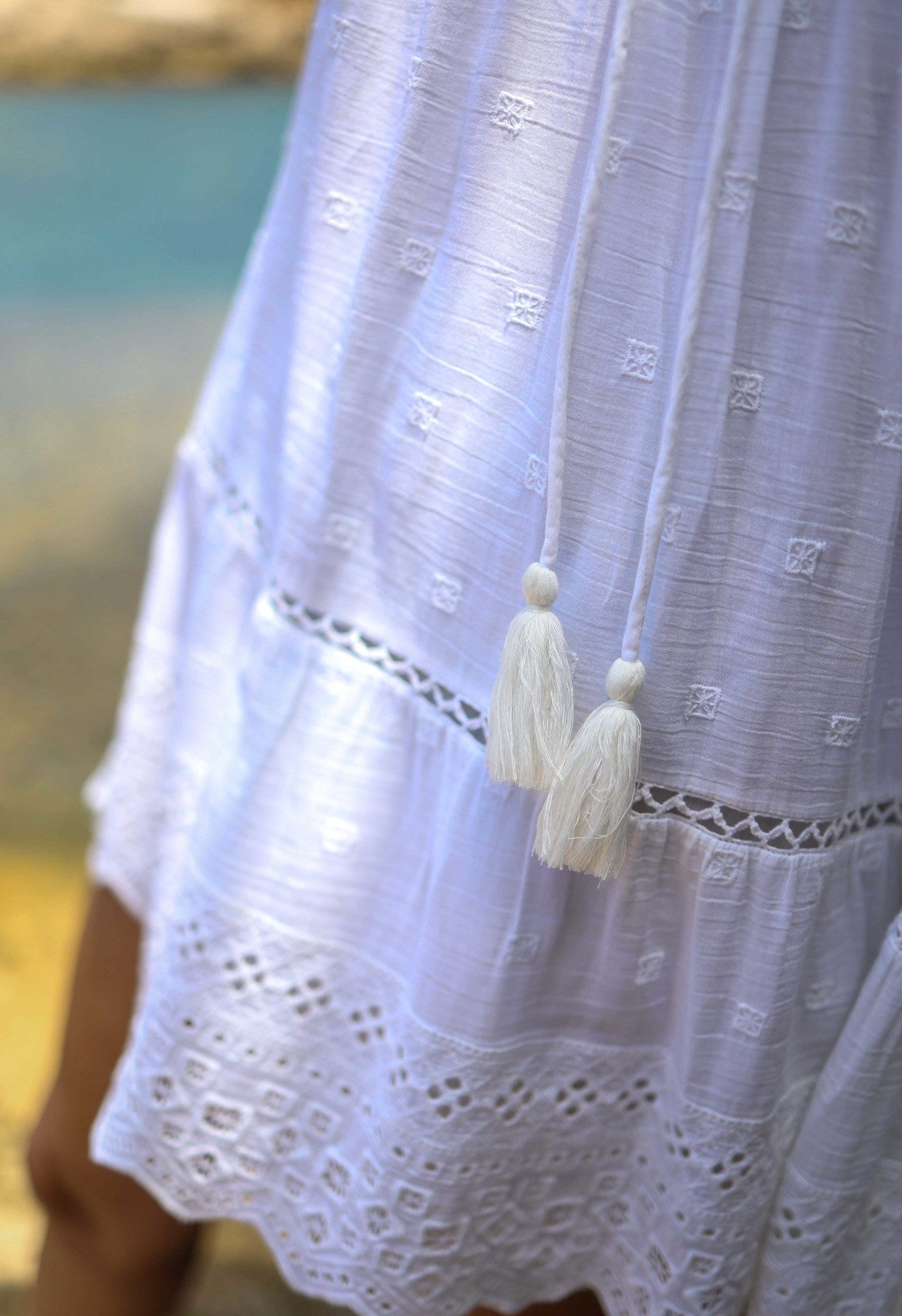 ON THE EDGE - THE VINTAGE EYELET EMBROIDERY SLEEVELESS SUMMER DRESS Scarlett Poppies Dresses, Beach