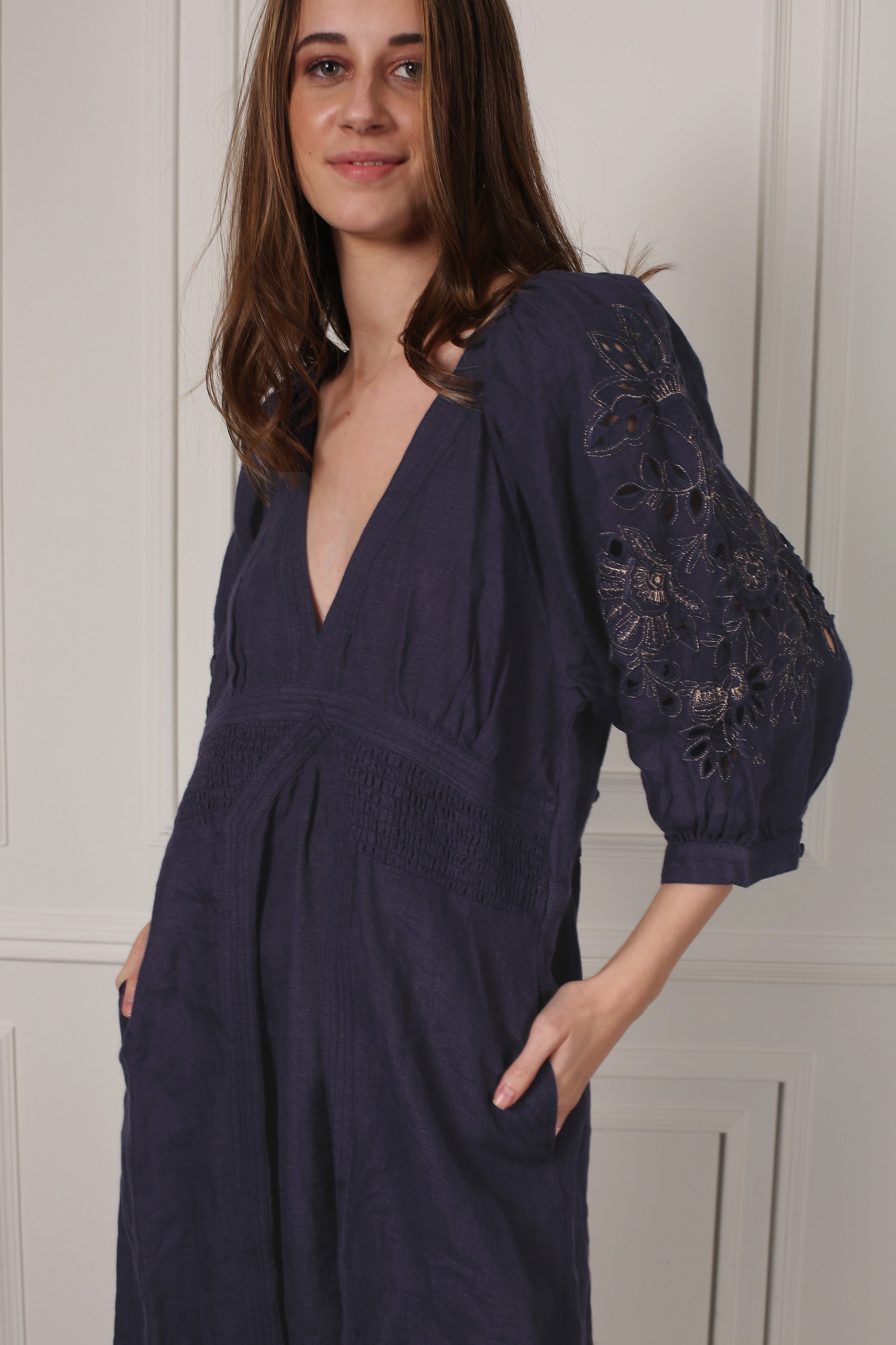 SAMANTHA - THE EMBROIDERY AND SMOCK DECO LINEN DRESS